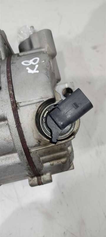 1K0820803E 5K0820803H 1K0820803E 1K0820808DX 1K0820808FX 5K0820803J1K0820803C1K0820803E1K0820803F1K0820803L1K0820803N1K0820803P1K0820803QX1K0820803S1K0820808A1K0820808BX1K0820808DX1K Компрессор кондиционера Volkswagen Passat CC 2014г. | Фото № 3 1K0820803E 5K0820803H 1K0820803E 1K0820808DX 1K0820808FX 5K0820803J1K0820803C1K0820803E1K0820803F1K0820803L1K0820803N1K0820803P1K0820803QX1K0820803S1K0820808A1K0820808BX1K0820808DX1K Компрессор кондиционера Volkswagen Passat CC 2014г. - Фото 3