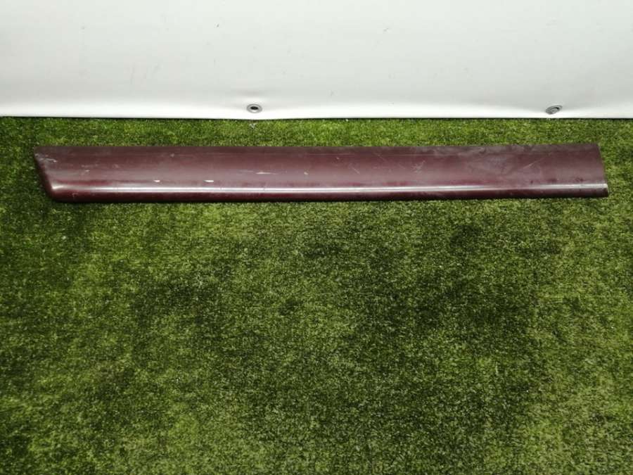 A2106909262  Молдинг двери задний правый   Mercedes-Benz E-class W210 2001г. | Фото № 2  A2106909262  Молдинг двери задний правый   Mercedes-Benz E-class W210 2001г. - Фото 2