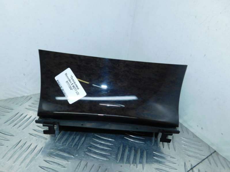 2116802852 Пепельница Mercedes-Benz E седан 2009г. | Фото № 1 2116802852 Пепельница Mercedes-Benz E седан 2009г. - Фото 1