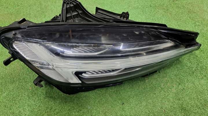 VOLVOOOS60V6000 Фара правая Volvo S60 2 поколение (2010-2013) 2010г. | Фото № 2 VOLVOOOS60V6000 Фара правая Volvo S60 2 поколение (2010-2013) 2010г. - Фото 2