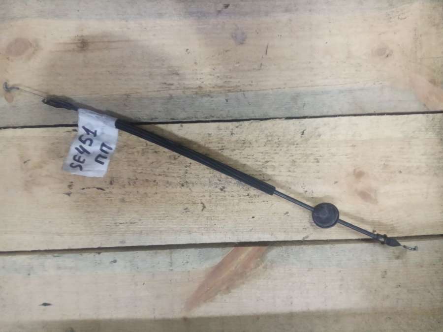 Трос двери передней  Volkswagen Golf 5 2004г. | Фото № 2   Трос двери передней  Volkswagen Golf 5 2004г. - Фото 2