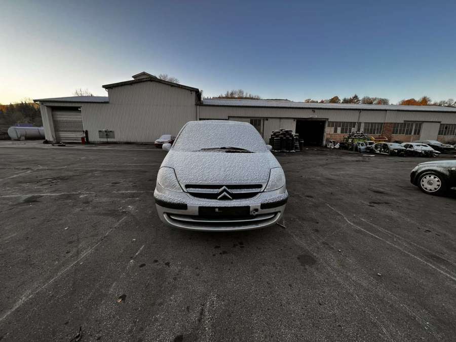 Суппорт задний левый Citroen C8 (2002-2014) Минивэн 2006г. | Фото № 13 Суппорт задний левый Citroen C8 (2002-2014) Минивэн 2006г. - Фото 13