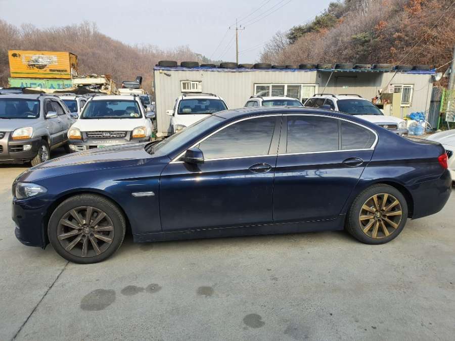 51777204022rh Накладка декоративная на порог правая BMW 5-Series (F07/F10/F11/F18) (2009-2017) Седан 2013г. | Фото № 4 51777204022rh Накладка декоративная на порог правая BMW 5-Series (F07/F10/F11/F18) (2009-2017) Седан 2013г. - Фото 4