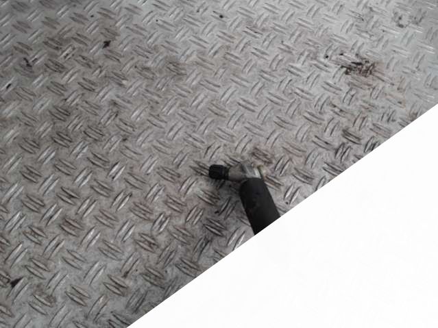 Трубка кондиционера BMW 3 E36 (1991 - 1998) Универсал 1997г. | Фото № 3 Трубка кондиционера BMW 3 E36 (1991 - 1998) Универсал 1997г. - Фото 3