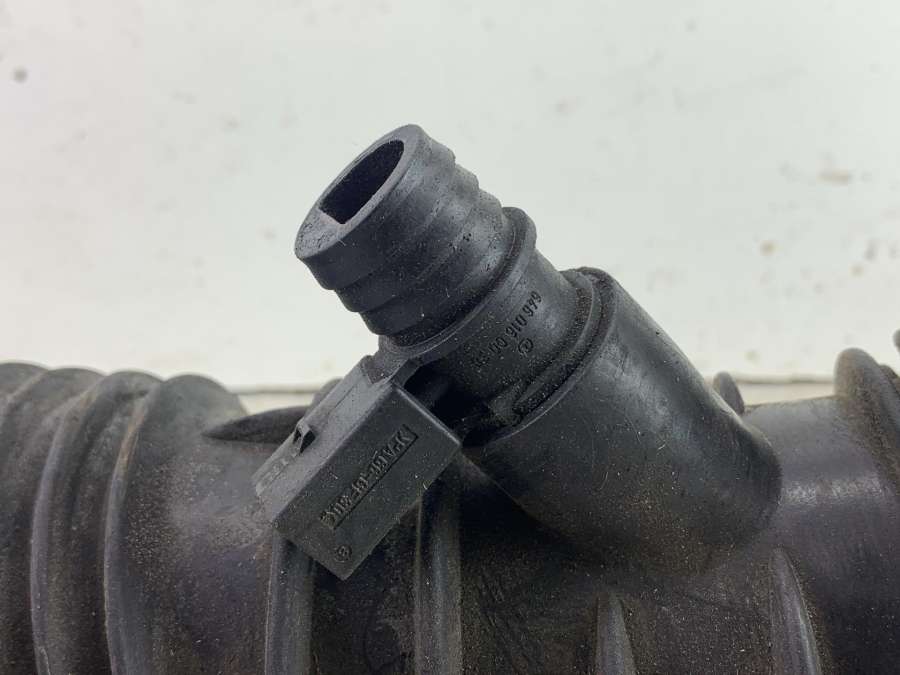 A6395281182 Патрубок воздушного фильтра Mercedes-Benz Vito W639 0000г. | Фото № 8 A6395281182 Патрубок воздушного фильтра Mercedes-Benz Vito W639 0000г. - Фото 8