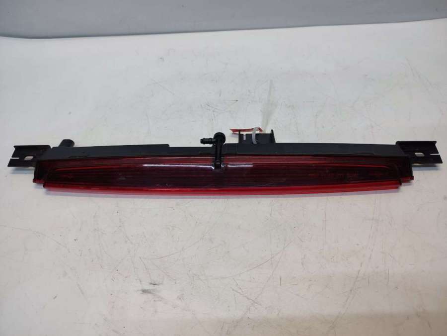 01185100 Дополнительный фонарь (Стоп-сигнал) BMW 2 F45/F46 2017г. | Фото № 1 01185100 Дополнительный фонарь (Стоп-сигнал) BMW 2 F45/F46 2017г. - Фото 1