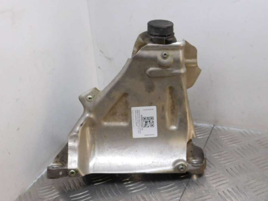 2.2116882032686E+17 Кронштейн двигателя правый BMW X5 внедорожник 5 дв. 2015г. | Фото № 4 2.2116882032686E+17 Кронштейн двигателя правый BMW X5 внедорожник 5 дв. 2015г. - Фото 4