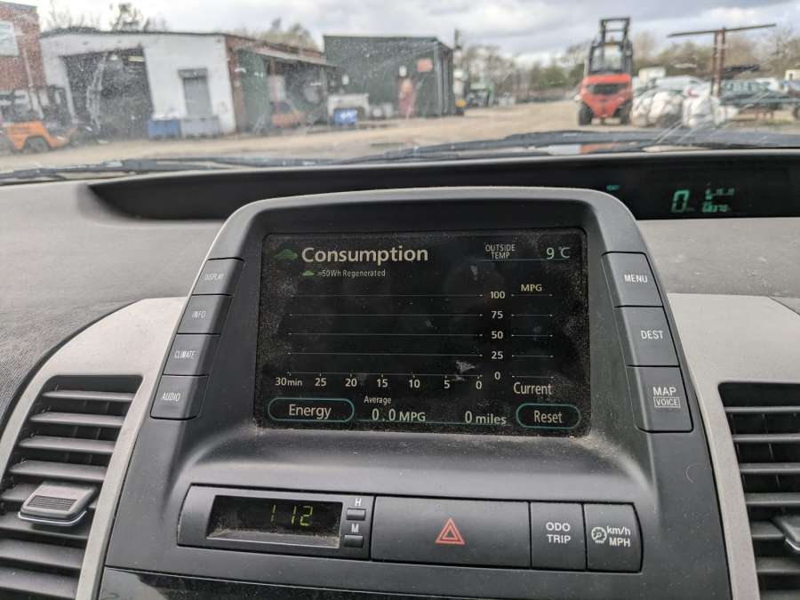 5542047010 Бардачок (вещевой ящик) Toyota Prius 2 (XW20) (2003-2009) Хетчбэк 5дв. 2006г. | Фото № 12 5542047010 Бардачок (вещевой ящик) Toyota Prius 2 (XW20) (2003-2009) Хетчбэк 5дв. 2006г. - Фото 12