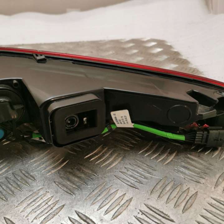 J9D313405CB Фонарь задний левый  Jaguar I-Pace 1 поколение (2018-2024) 2018г. | Фото № 6  J9D313405CB Фонарь задний левый  Jaguar I-Pace 1 поколение (2018-2024) 2018г. - Фото 6