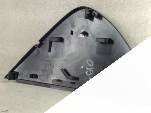 3c1858217 Накладка декоративная Volkswagen Passat 7 (2010 - 2015) Универсал 2011г. | Фото № 2 3c1858217 Накладка декоративная Volkswagen Passat 7 (2010 - 2015) Универсал 2011г. - Фото 2