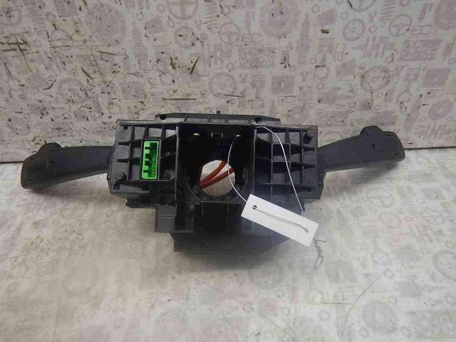 170d772 e Переключатель поворотов и дворников (стрекоза) Volvo V50 1 (2004-2010) Универсал 2004г. | Фото № 2 170d772 e Переключатель поворотов и дворников (стрекоза) Volvo V50 1 (2004-2010) Универсал 2004г. - Фото 2