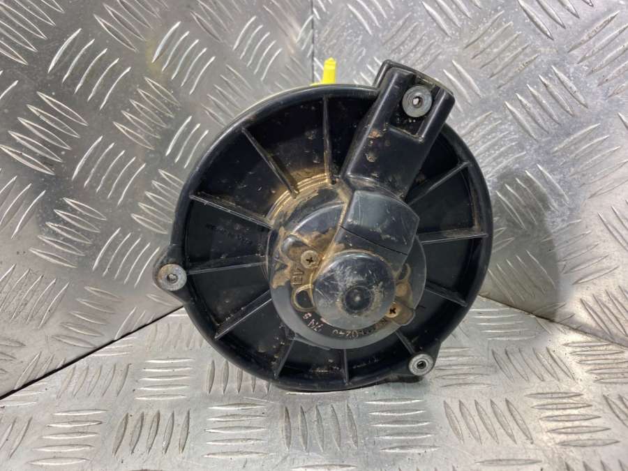 Моторчик печки Mitsubishi Galant 8 1999г. | Фото № 3 Моторчик печки Mitsubishi Galant 8 1999г. - Фото 3