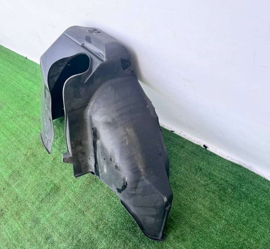 8D0810172 Защита арок задняя правая (подкрылок)  Audi A4 B5 1997г. | Фото № 7  8D0810172 Защита арок задняя правая (подкрылок)  Audi A4 B5 1997г. - Фото 7