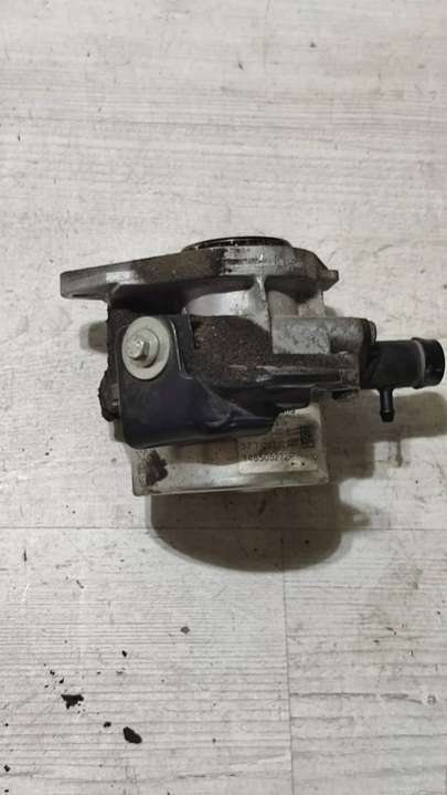 146505272R Насос вакуумный  Mercedes A W176 (2012-2015) 2012г. | Фото № 1  146505272R Насос вакуумный  Mercedes A W176 (2012-2015) 2012г. - Фото 1