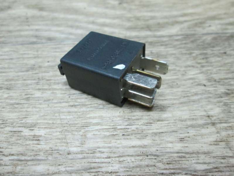 Реле (прочие) Porsche Cayenne 2008г. | Фото № 1 Реле (прочие) Porsche Cayenne 2008г. - Фото 1