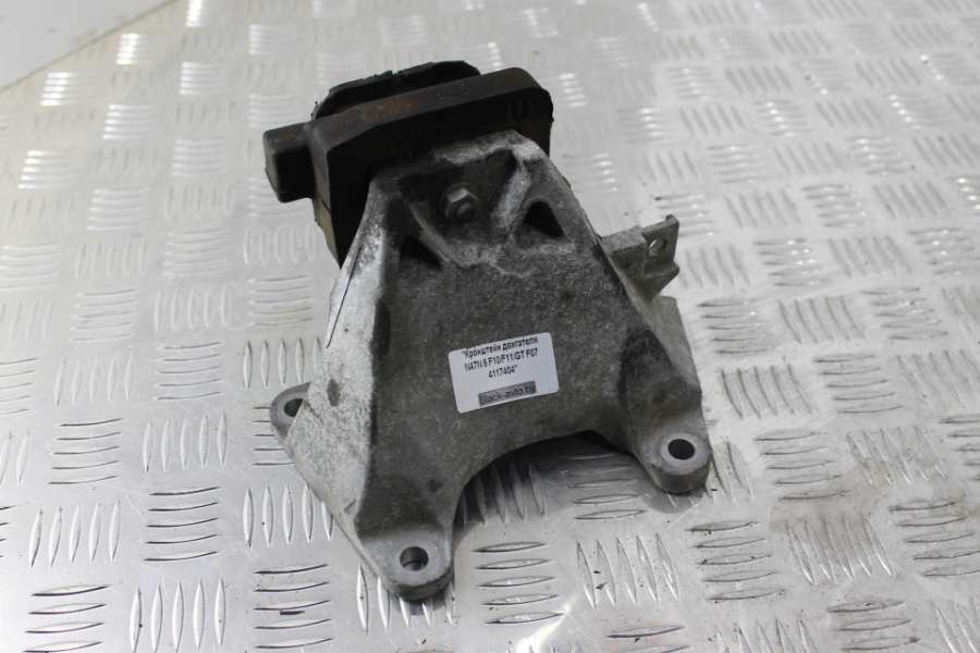 6781235 Кронштейн двигателя BMW 5 универсал 2012г. | Фото № 1 6781235 Кронштейн двигателя BMW 5 универсал 2012г. - Фото 1