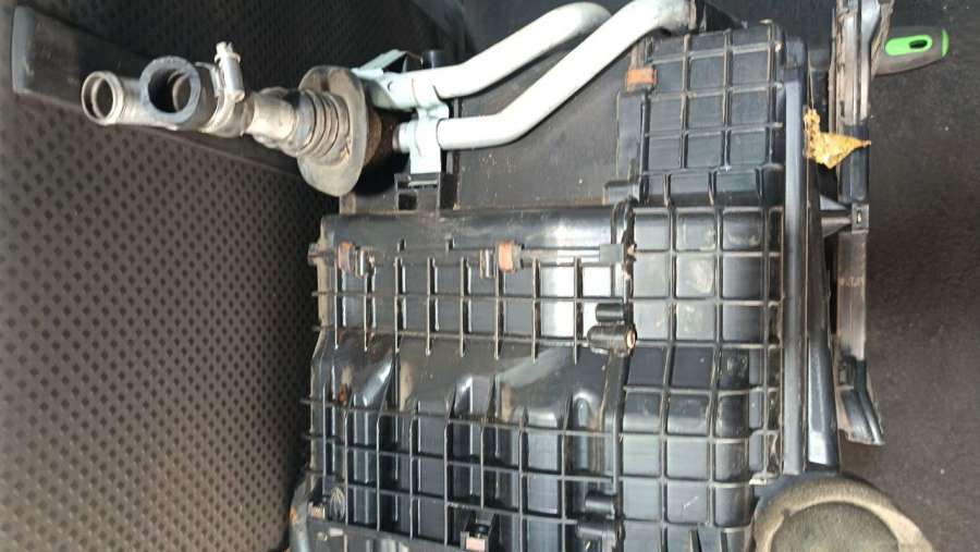 Корпус печки Audi A6 C5 (S6,RS6) 1998г. | Фото № 10 Корпус печки Audi A6 C5 (S6,RS6) 1998г. - Фото 10