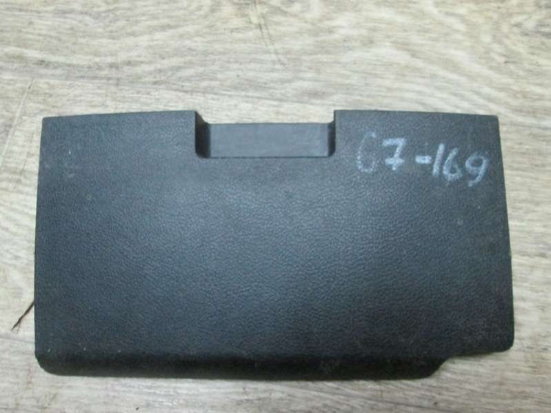 Накладка декоративная Porsche Cayenne 2008г. | Фото № 1 Накладка декоративная Porsche Cayenne 2008г. - Фото 1