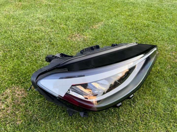 11C941030 Фара правая Volkswagen ID.4 1 поколение (2020-2024) 2020г. | Фото № 4 11C941030 Фара правая Volkswagen ID.4 1 поколение (2020-2024) 2020г. - Фото 4