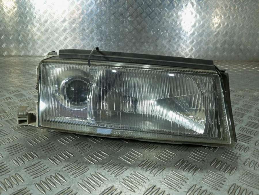 246090-00 Фара правая Skoda Octavia 2005г. | Фото № 1 246090-00 Фара правая Skoda Octavia 2005г. - Фото 1