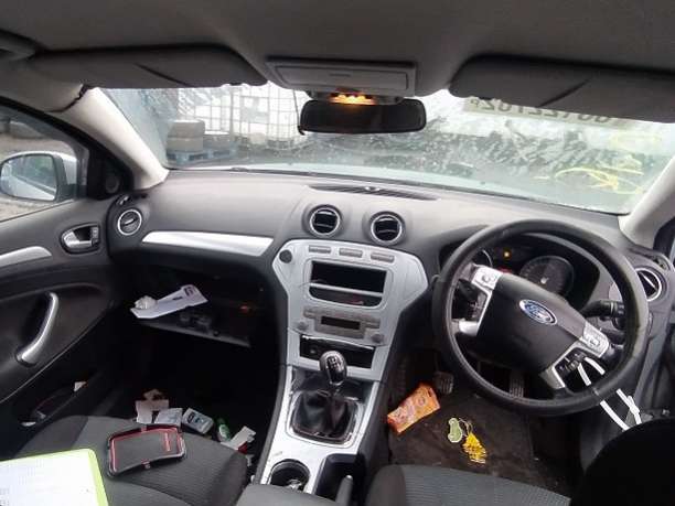 4M5G12A366BC Катушка зажигания Ford Mondeo 4 (2006-2014) Хетчбэк 5дв. 2007г. | Фото № 10 4M5G12A366BC Катушка зажигания Ford Mondeo 4 (2006-2014) Хетчбэк 5дв. 2007г. - Фото 10