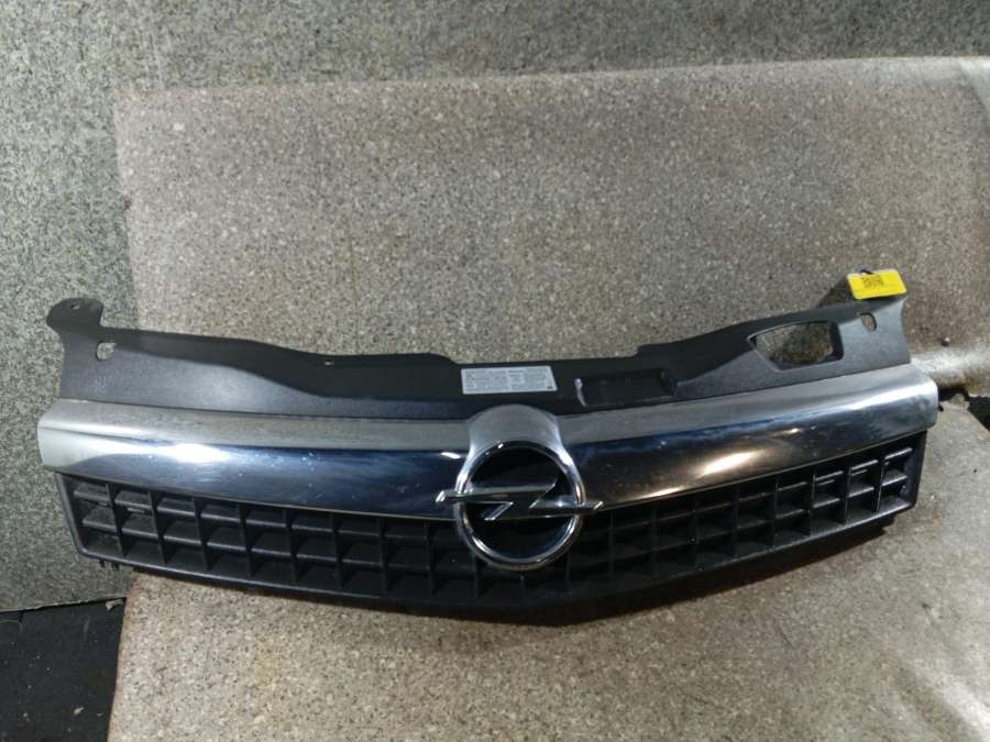 1324708313247179461088395 Решетка радиатора Opel Astra H хэтчбек 2006г. | Фото № 1 1324708313247179461088395 Решетка радиатора Opel Astra H хэтчбек 2006г. - Фото 1