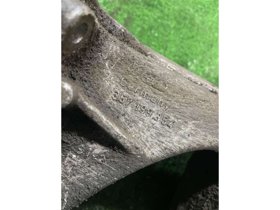 191199262A Подушка крепления двигателя  Volkswagen Passat 1991г. | Фото № 3  191199262A Подушка крепления двигателя  Volkswagen Passat 1991г. - Фото 3