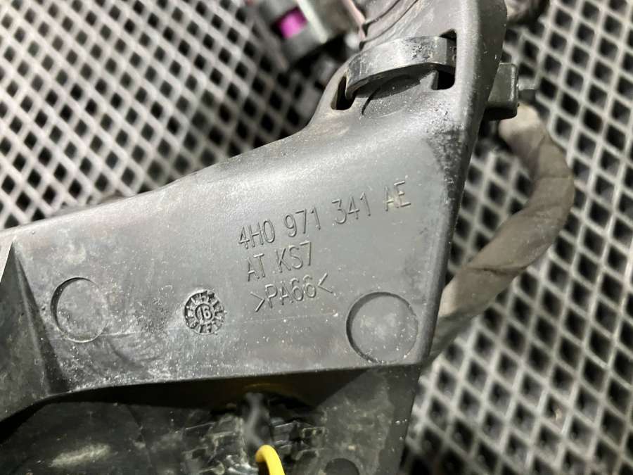 4H0971341AE Рулевая рейка  Audi A8 D4/4H 2015г. | Фото № 7  4H0971341AE Рулевая рейка  Audi A8 D4/4H 2015г. - Фото 7