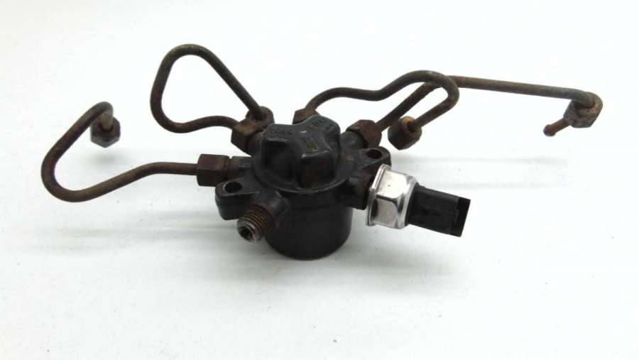 4M5Q9D280DB Топливная рампа Ford Focus 2 2009г. | Фото № 1 4M5Q9D280DB Топливная рампа Ford Focus 2 2009г. - Фото 1