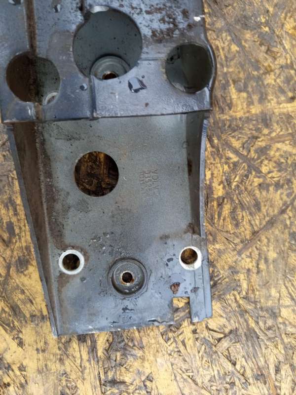 0862528811086528CH1865 Усилитель бампера Volvo XC90 внедорожник 2005г. | Фото № 4 0862528811086528CH1865 Усилитель бампера Volvo XC90 внедорожник 2005г. - Фото 4