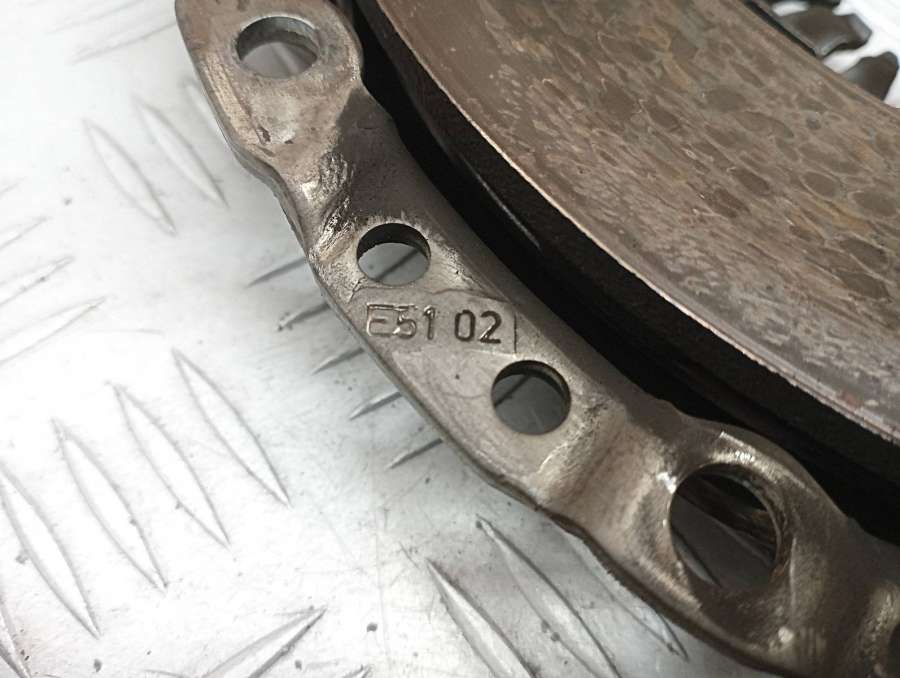 21217560876212175678424122E1909E5102 Комплект сцепления  BMW 3 E90/E91/E92/E93 2008г. | Фото № 5  21217560876212175678424122E1909E5102 Комплект сцепления  BMW 3 E90/E91/E92/E93 2008г. - Фото 5