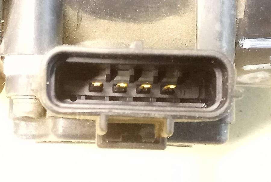 97BP-12B579-AA5905141 Расходомер воздуха  Ford Mondeo 2 1998г. | Фото № 4  97BP-12B579-AA5905141 Расходомер воздуха  Ford Mondeo 2 1998г. - Фото 4