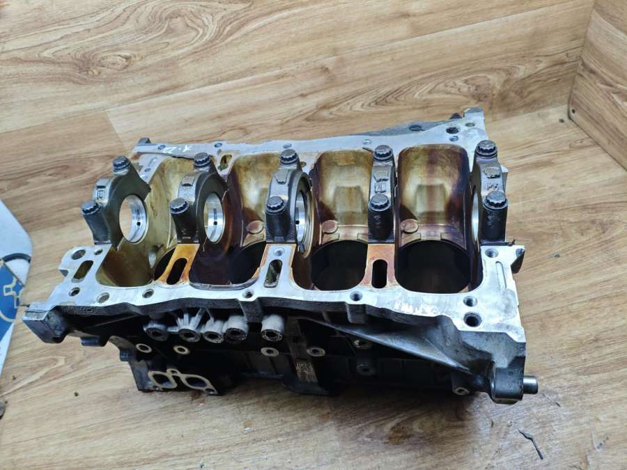 G4KD Блок цилиндров  Hyundai ix35 внедорожник 2012г. | Фото № 11  G4KD Блок цилиндров  Hyundai ix35 внедорожник 2012г. - Фото 11