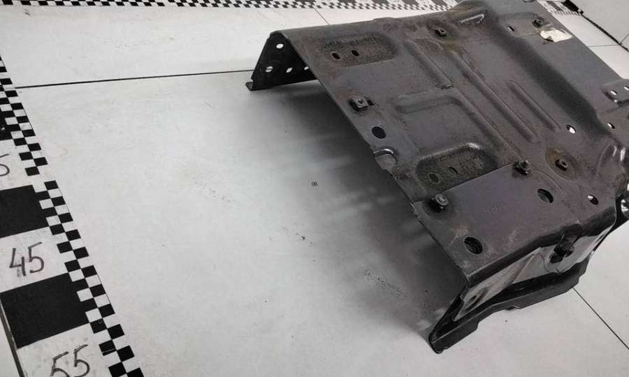 2554005 Подножка кабины левая Scania 6 R-Series Scania P 2018г. | Фото № 8 2554005 Подножка кабины левая Scania 6 R-Series Scania P 2018г. - Фото 8