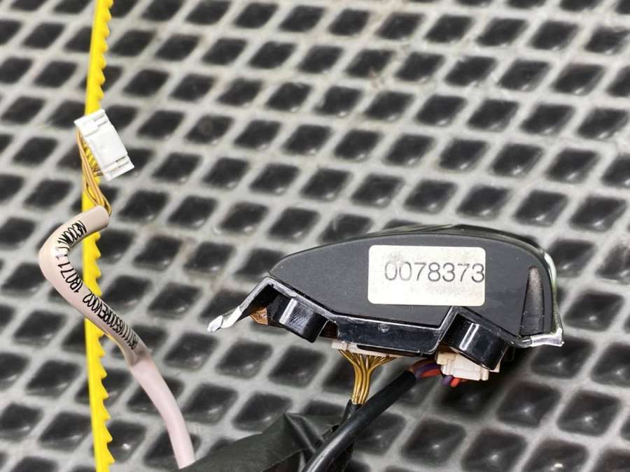 4H0951523B Кнопки управления на руле Audi A8 D4/4H 2012г. | Фото № 7 4H0951523B Кнопки управления на руле Audi A8 D4/4H 2012г. - Фото 7