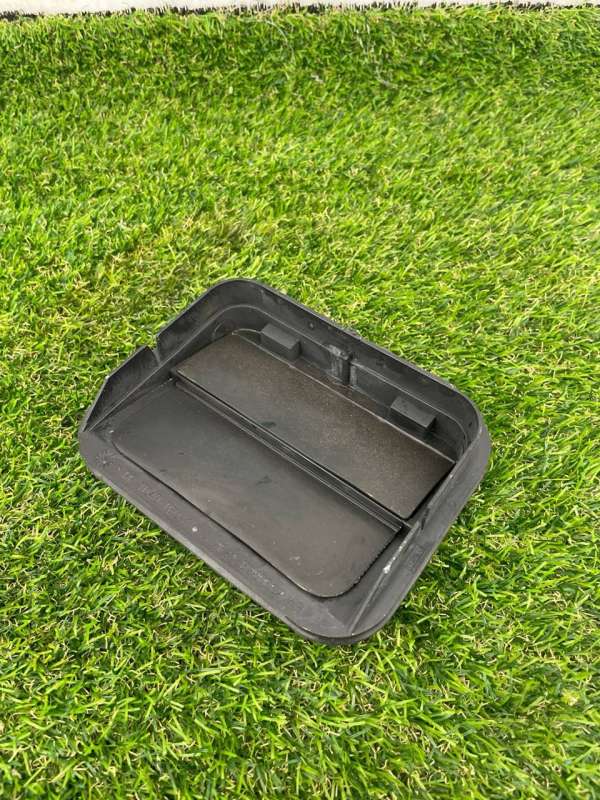 2F2AB280B62AB Клапан вентиляции кузова  Tesla Model 2022г. | Фото № 3  2F2AB280B62AB Клапан вентиляции кузова  Tesla Model 2022г. - Фото 3