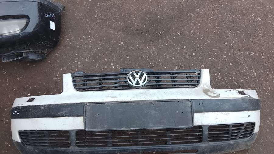 Бампер передний Volkswagen Passat B5 1999г. | Фото № 1 Бампер передний Volkswagen Passat B5 1999г. - Фото 1