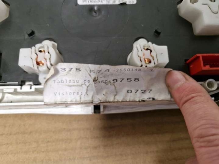 8200399758 Щиток приборов (приборная панель) Renault Laguna 2 поколение (2001-2005) 2001г. | Фото № 5 8200399758 Щиток приборов (приборная панель) Renault Laguna 2 поколение (2001-2005) 2001г. - Фото 5