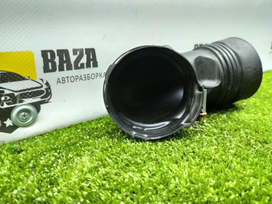 V75638128003  Патрубок воздушного фильтра   Peugeot 207 2012г. | Фото № 5  V75638128003  Патрубок воздушного фильтра   Peugeot 207 2012г. - Фото 5