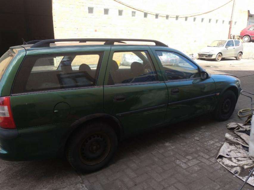 90229206 Реле Opel Vectra B (1995-2002) Универсал 1997г. | Фото № 11 90229206 Реле Opel Vectra B (1995-2002) Универсал 1997г. - Фото 11