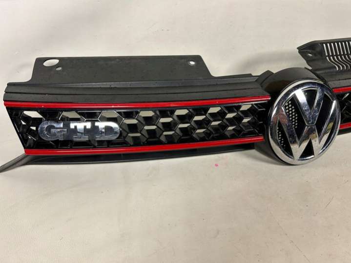 5K08536535k0853653 Решетка радиатора  Volkswagen Golf 6 поколение (2008-2015) 2008г. | Фото № 3  5K08536535k0853653 Решетка радиатора  Volkswagen Golf 6 поколение (2008-2015) 2008г. - Фото 3