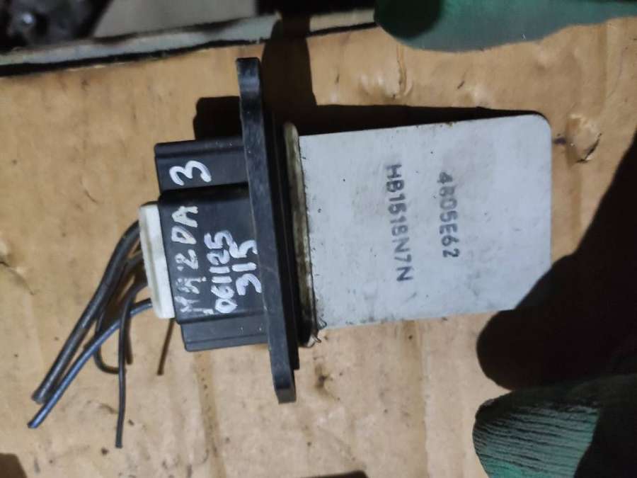 HM420040B Сопротивление печки Mazda 2 DY 2005г. | Фото № 1 HM420040B Сопротивление печки Mazda 2 DY 2005г. - Фото 1