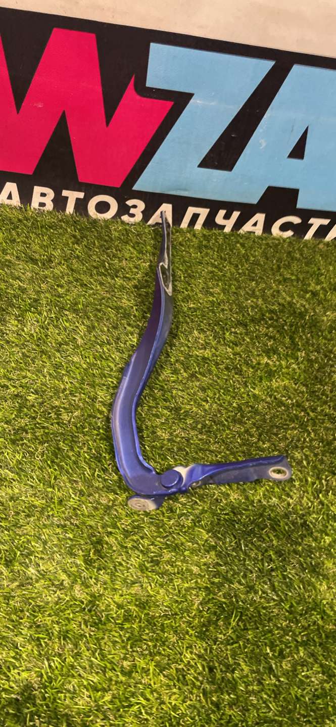 Петля капота правая  Subaru BRZ 2020г. | Фото № 4   Петля капота правая  Subaru BRZ 2020г. - Фото 4