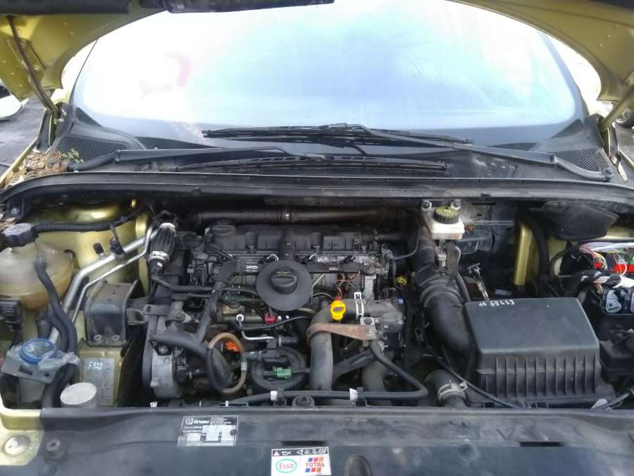 Петля крышки (двери) багажника Peugeot 307 (2001-2008) Хетчбэк 5дв. 2001г. | Фото № 12 Петля крышки (двери) багажника Peugeot 307 (2001-2008) Хетчбэк 5дв. 2001г. - Фото 12