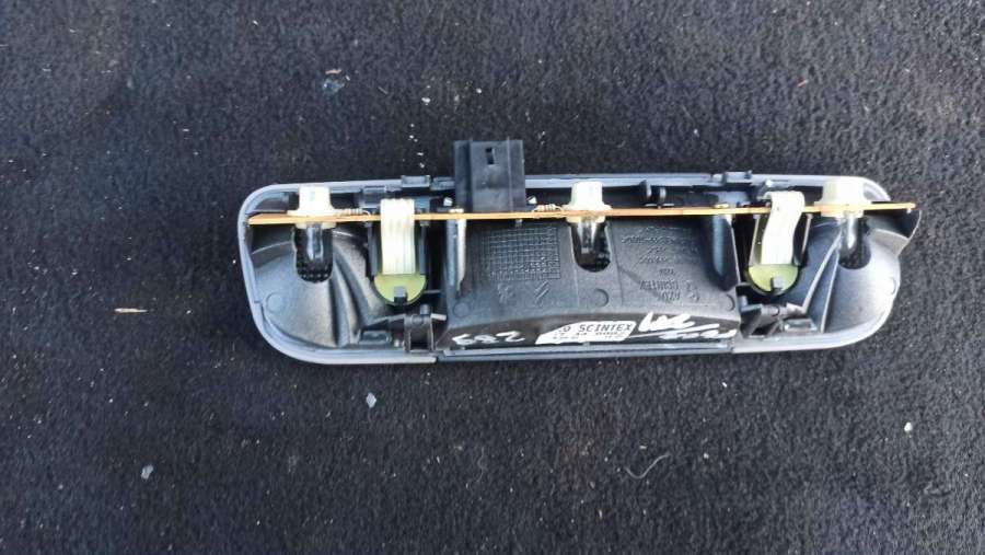 Фонарь салона (плафон) Peugeot 607 2004г. | Фото № 4 Фонарь салона (плафон) Peugeot 607 2004г. - Фото 4