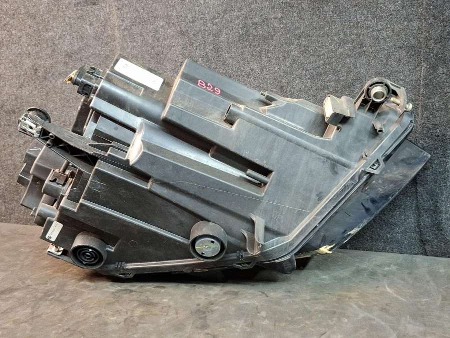 17A.941.035.E Фара левая левой Volkswagen Jetta седан 2019г. | Фото № 9 17A.941.035.E Фара левая левой Volkswagen Jetta седан 2019г. - Фото 9