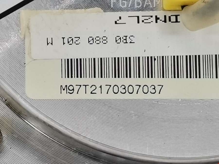 3B0880201M Подушка безопасности в рулевое колесо Volkswagen Passat 5 (1996-2000) Универсал 1997г. | Фото № 3 3B0880201M Подушка безопасности в рулевое колесо Volkswagen Passat 5 (1996-2000) Универсал 1997г. - Фото 3