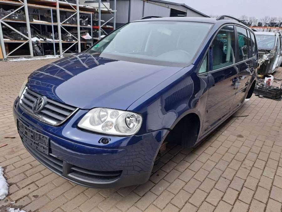 5Q0406DFR Суппорт тормозной задний правый Volkswagen Touran 1 2006г. | Фото № 12 5Q0406DFR Суппорт тормозной задний правый Volkswagen Touran 1 2006г. - Фото 12