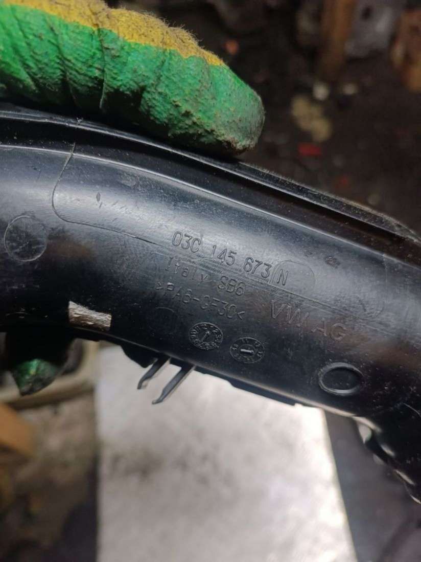 03C145673N Патрубок интеркулера Volkswagen Golf 6 2010г. | Фото № 2 03C145673N Патрубок интеркулера Volkswagen Golf 6 2010г. - Фото 2