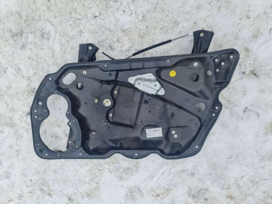 3c2837755f Стеклоподъемник левый передний Volkswagen Passat B6 2008г. | Фото № 1 3c2837755f Стеклоподъемник левый передний Volkswagen Passat B6 2008г. - Фото 1